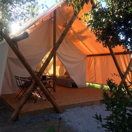 Bnatural Glamping Naturista/Nudista 巴拉蒂 外观 照片
