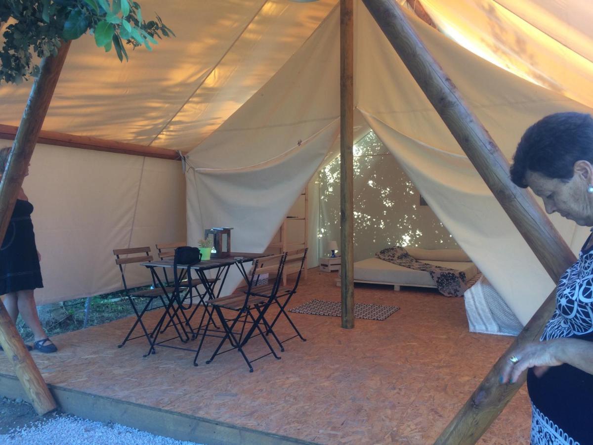 Bnatural Glamping Naturista/Nudista 巴拉蒂 外观 照片